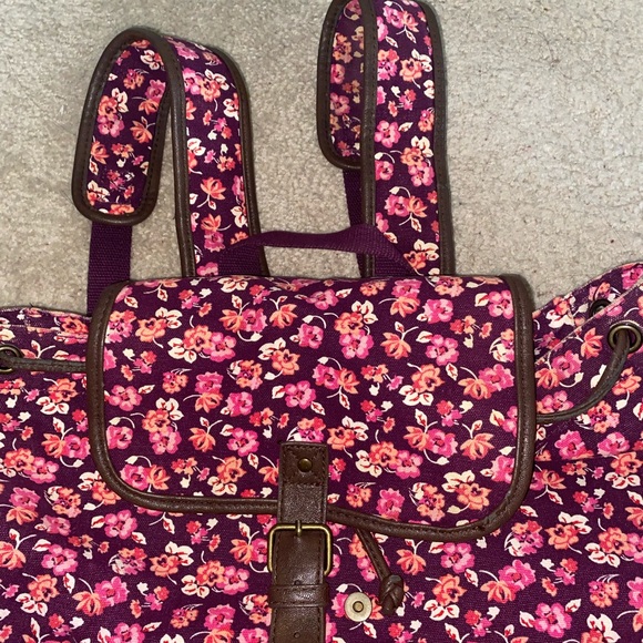 Aeropostale Floral Backpack - Picture 3 of 6
